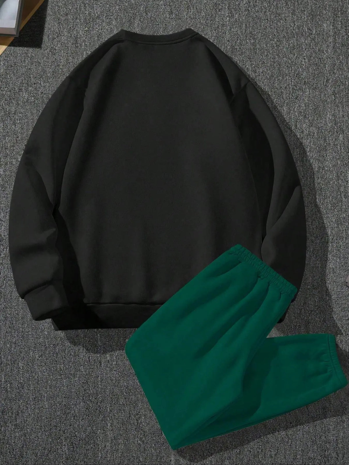 KZZ Crew-neck long-sleeve pullover and elastic-waist trousers