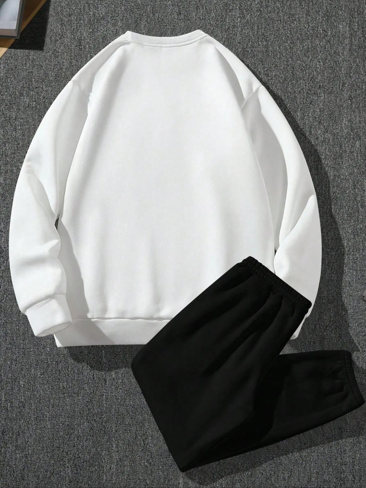 KZZ Crew-neck long-sleeve pullover and elastic-waist trousers