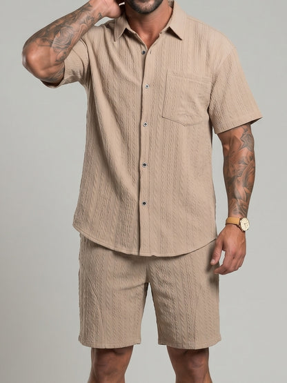 KZZ Five-quarter sleeve cardigan and shorts