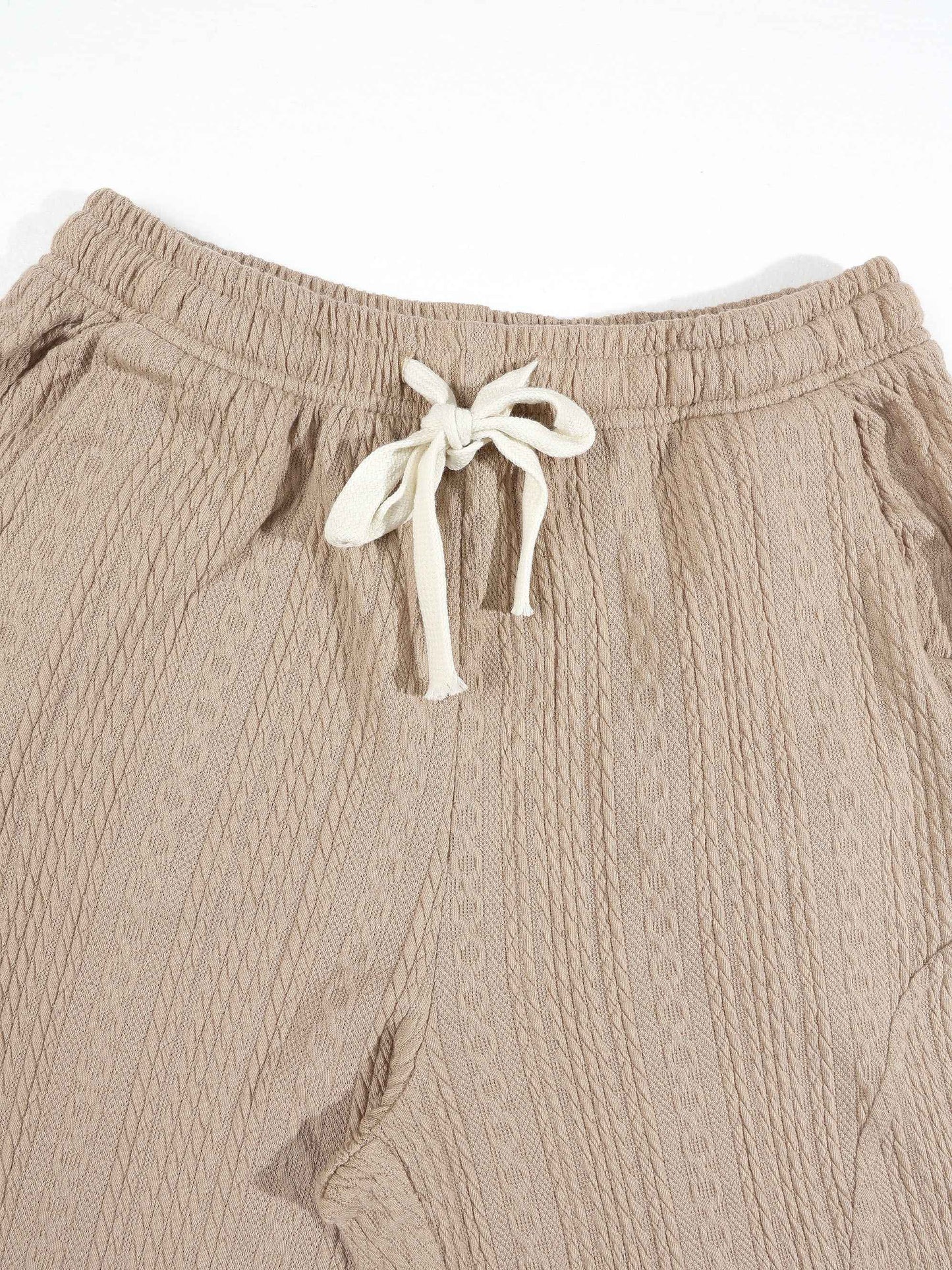 KZZ Five-quarter sleeve cardigan and shorts