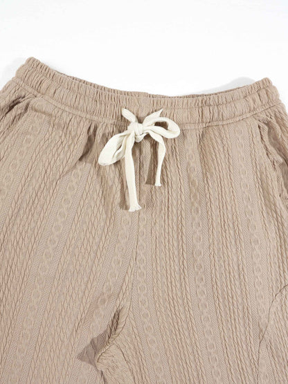KZZ Five-quarter sleeve cardigan and shorts