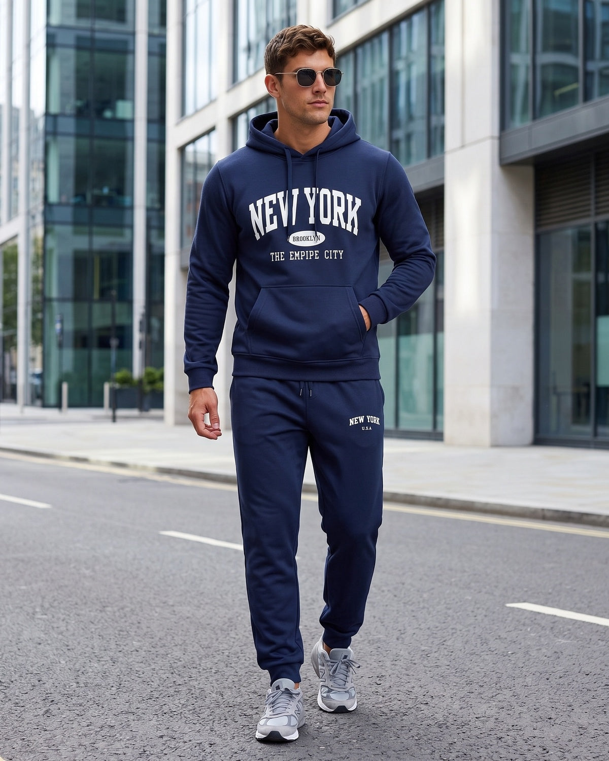 KZZ Men's New York Print Hoodie and Drawstring Sweatpants Set