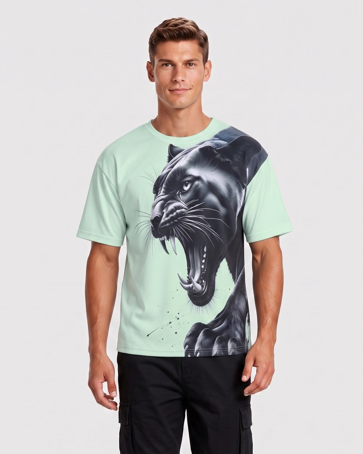 KZZ Men's Slim-Fit Short-Sleeve T-Shirt with Leopard Print
