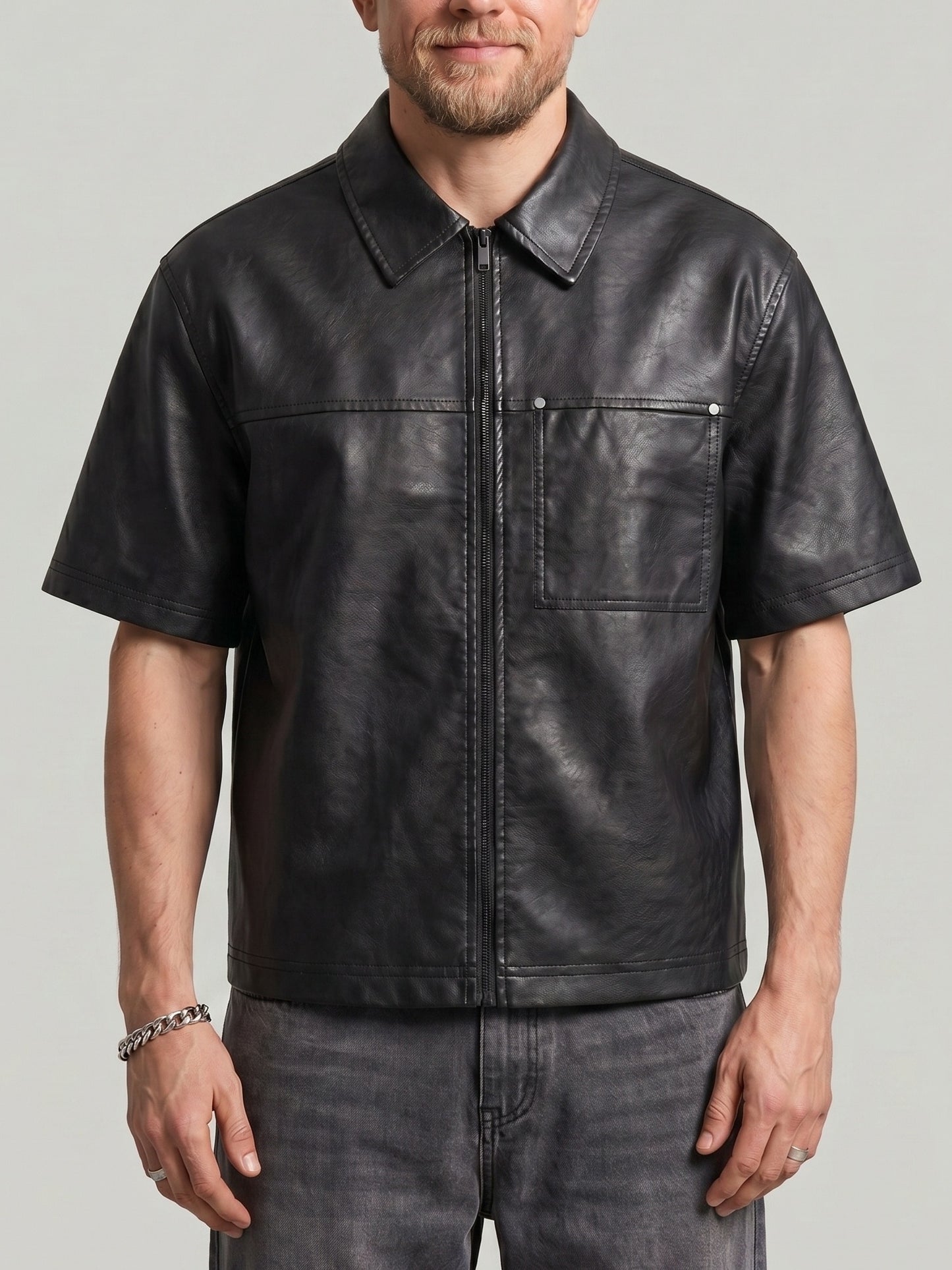 KZZ Men's loose-fit short-sleeve shirt with a front zip