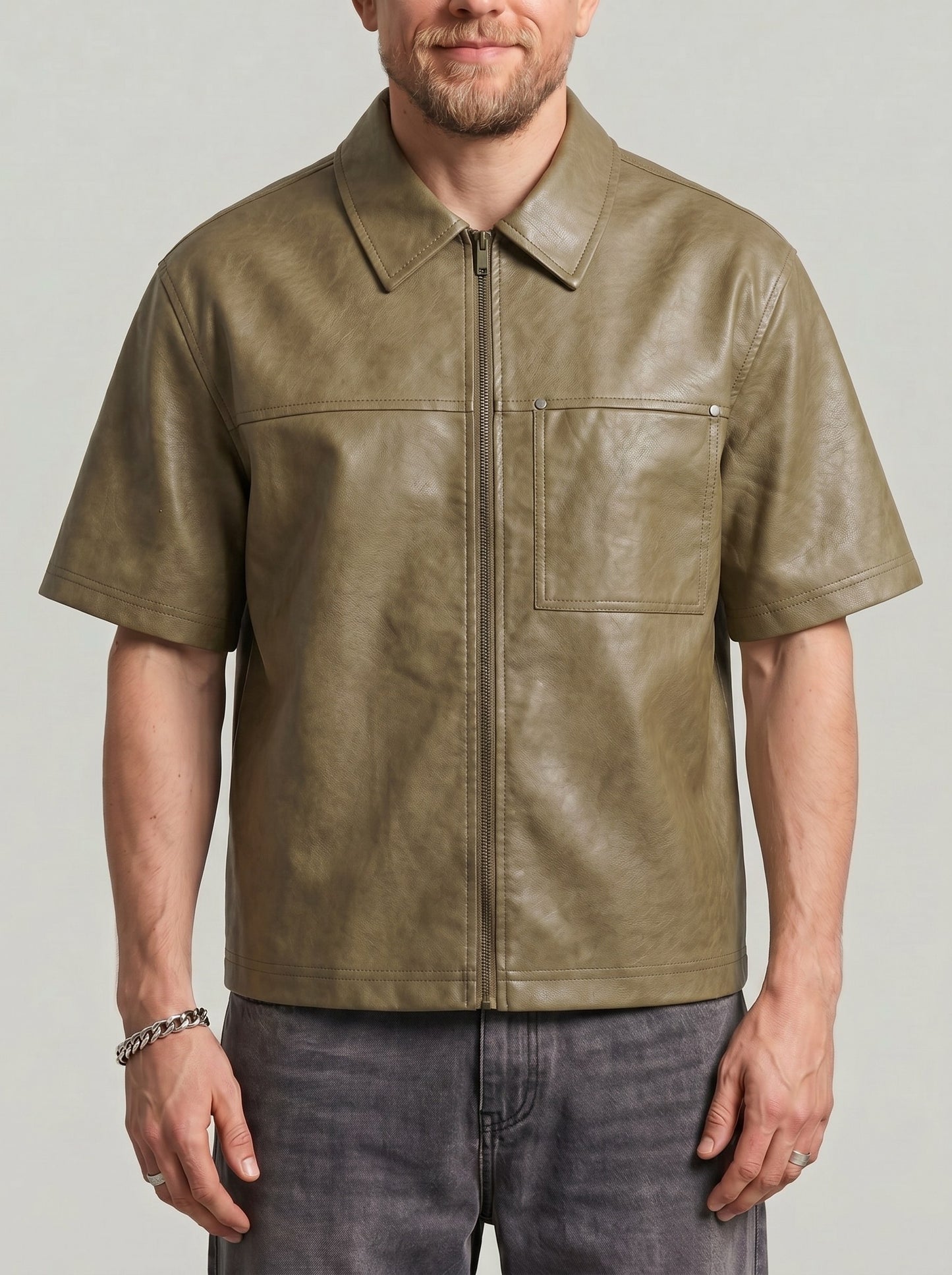 KZZ Men's loose-fit short-sleeve shirt with a front zip