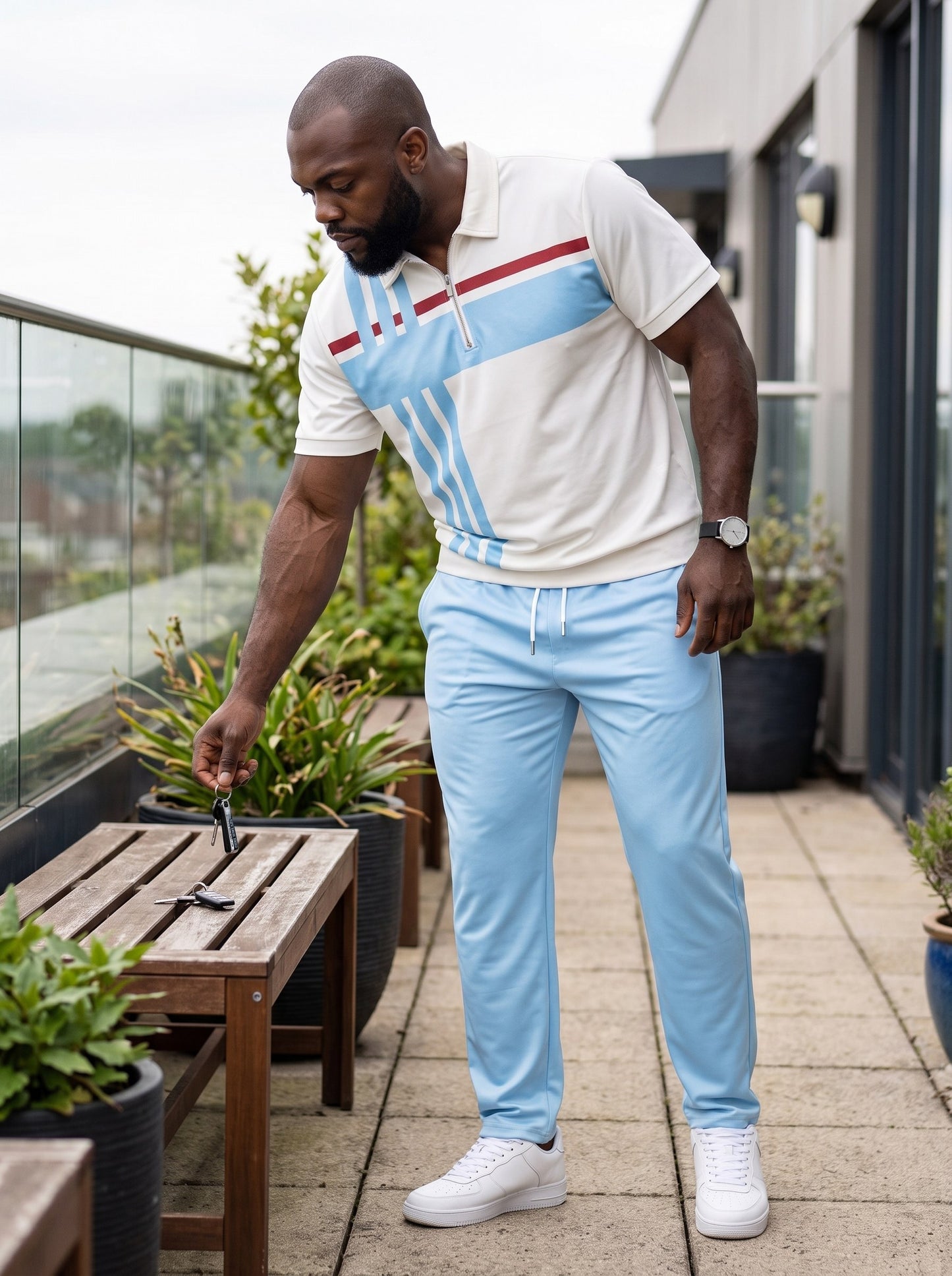 KZZ Short-sleeved zip-up top and trousers