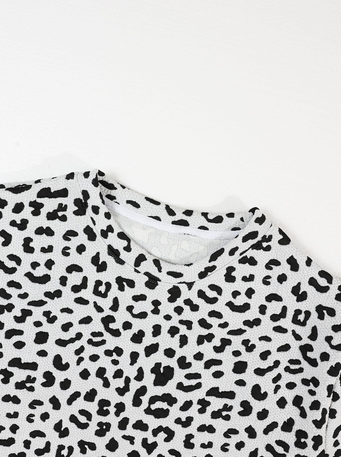 KZZ Men's Leopard Print Two-Piece Set