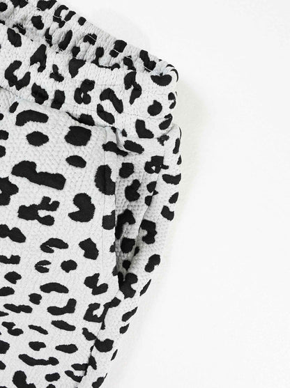 KZZ Men's Leopard Print Two-Piece Set